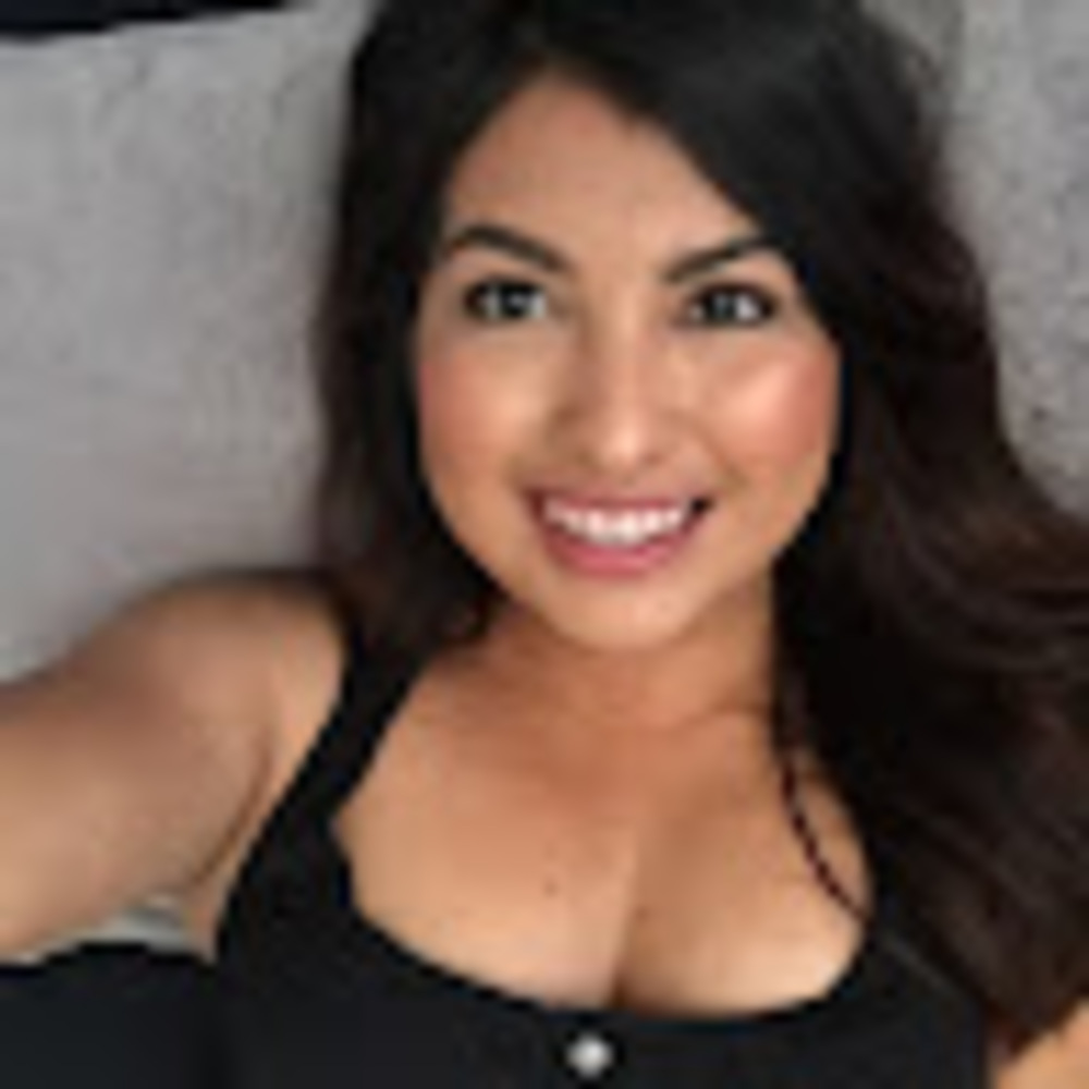 Meet your Posher, Gabriela